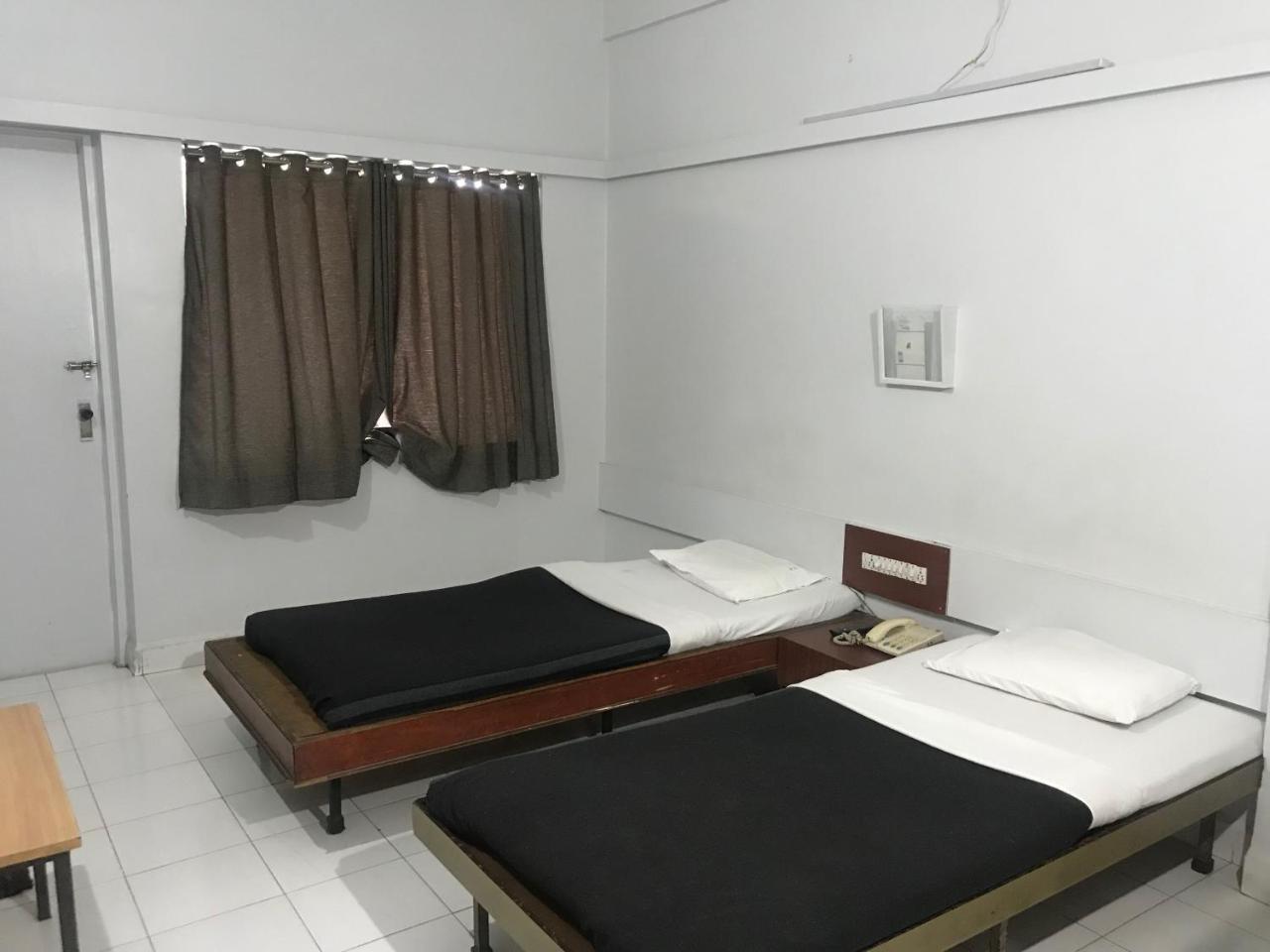 Hotel Maurya Residency Pune Exterior foto